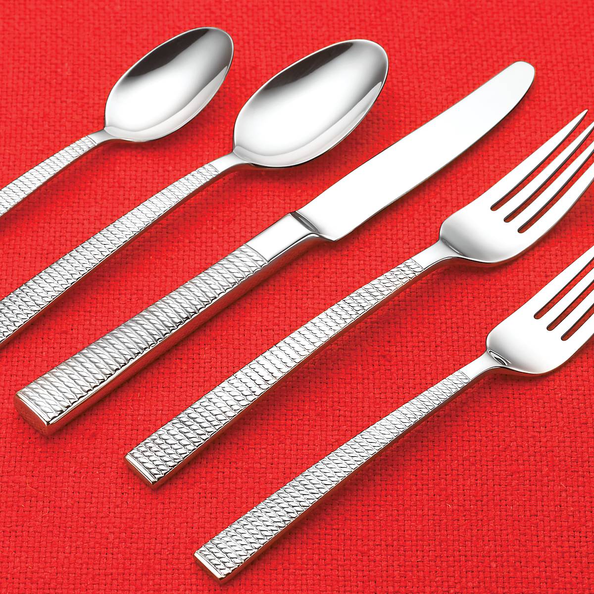 Wickford 5 Piece Place Setting - Image 5