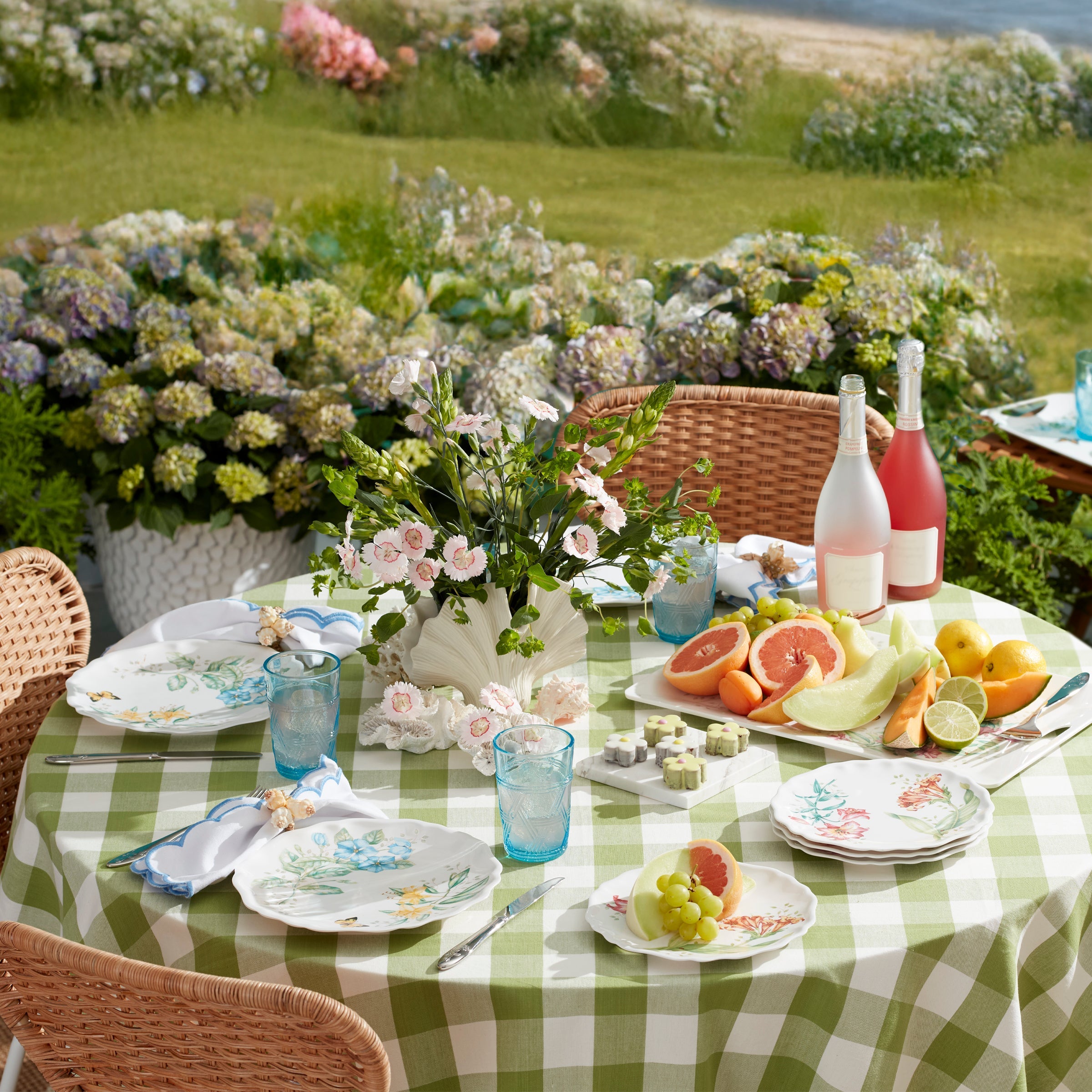 Butterfly Meadow Melamine Large Serving Bowl - Image 4