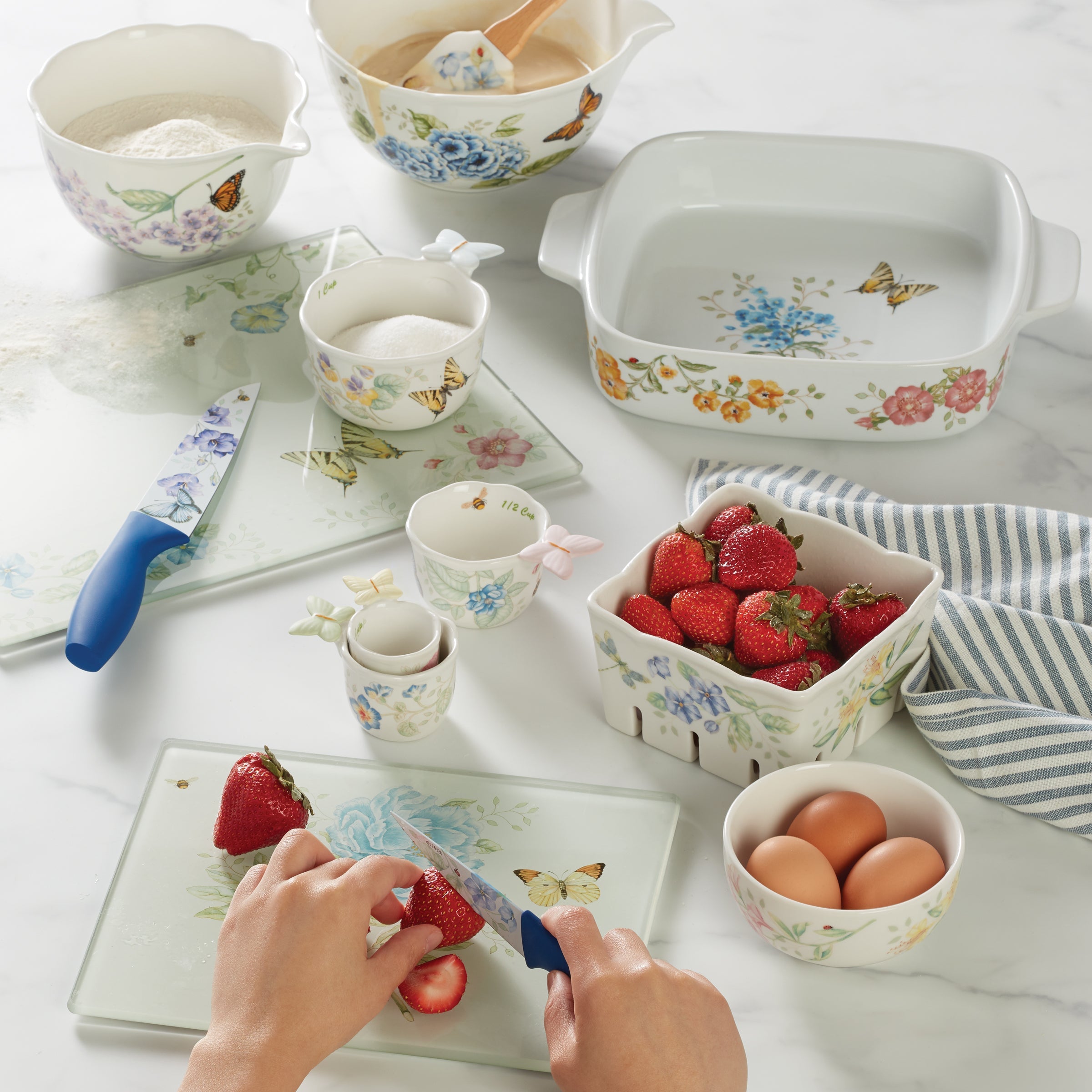 Butterfly Meadow 2-Piece Nesting Bowl Set - Image 2