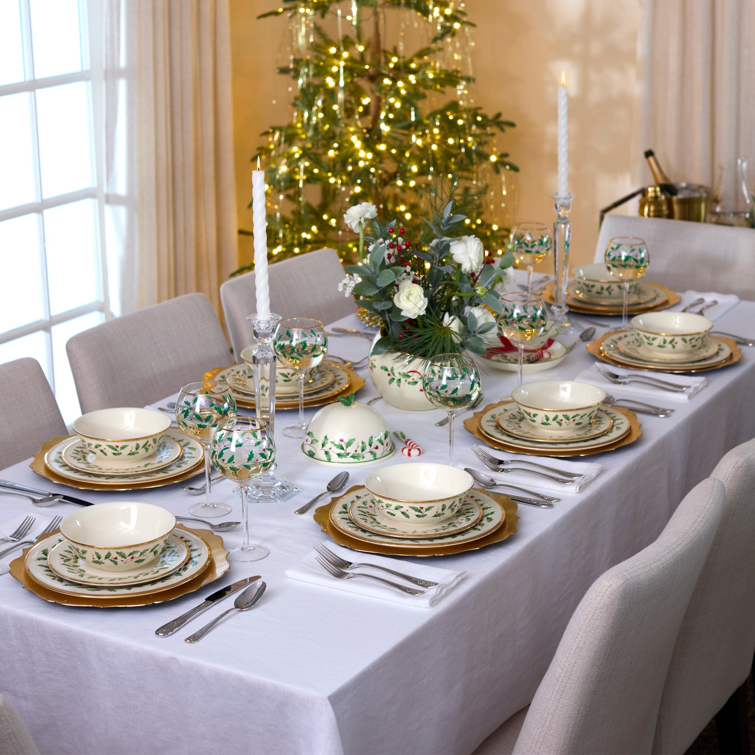 Holiday 12-Piece Plate & Bowl Set - Image 2
