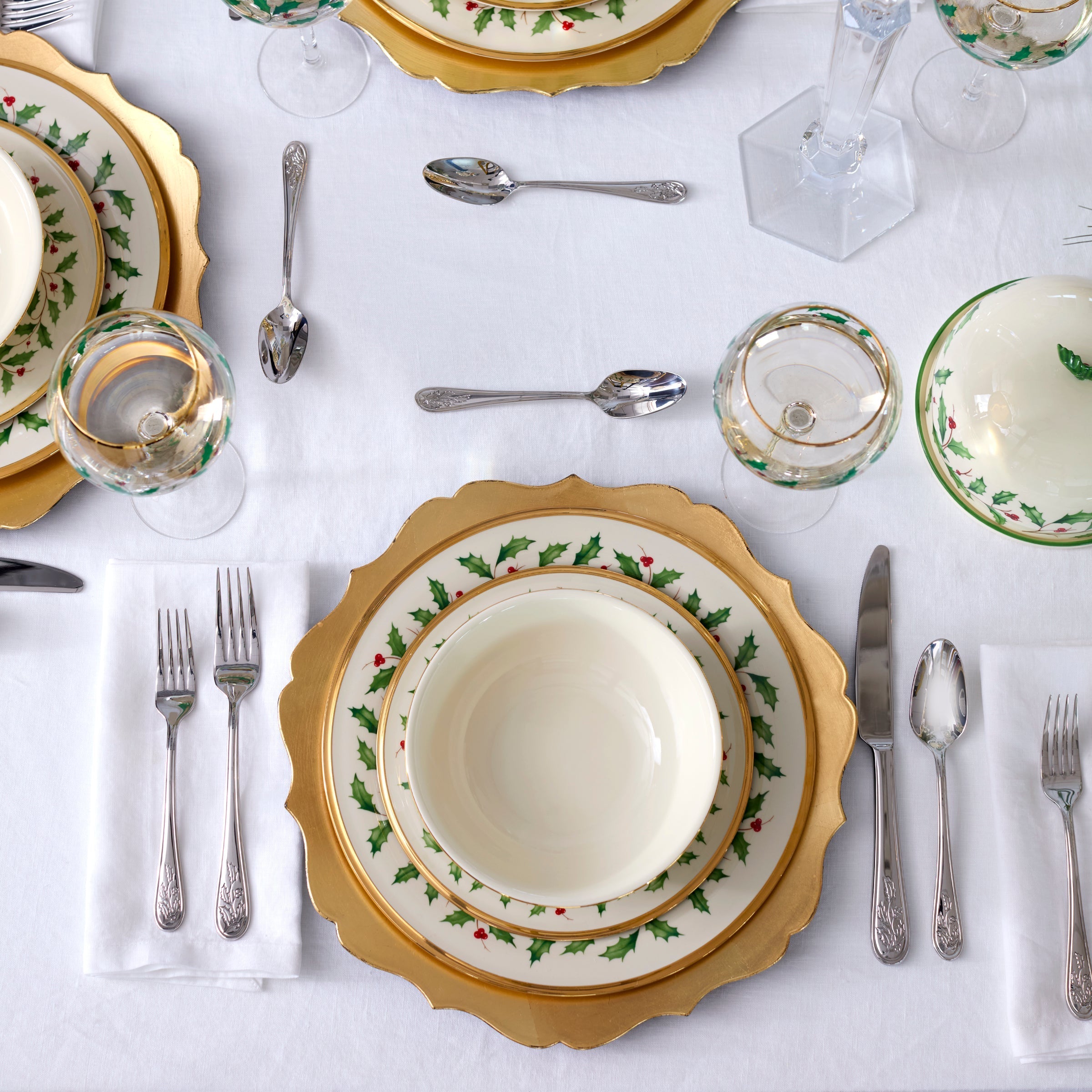 Holiday 12-Piece Plate & Bowl Set - Image 6