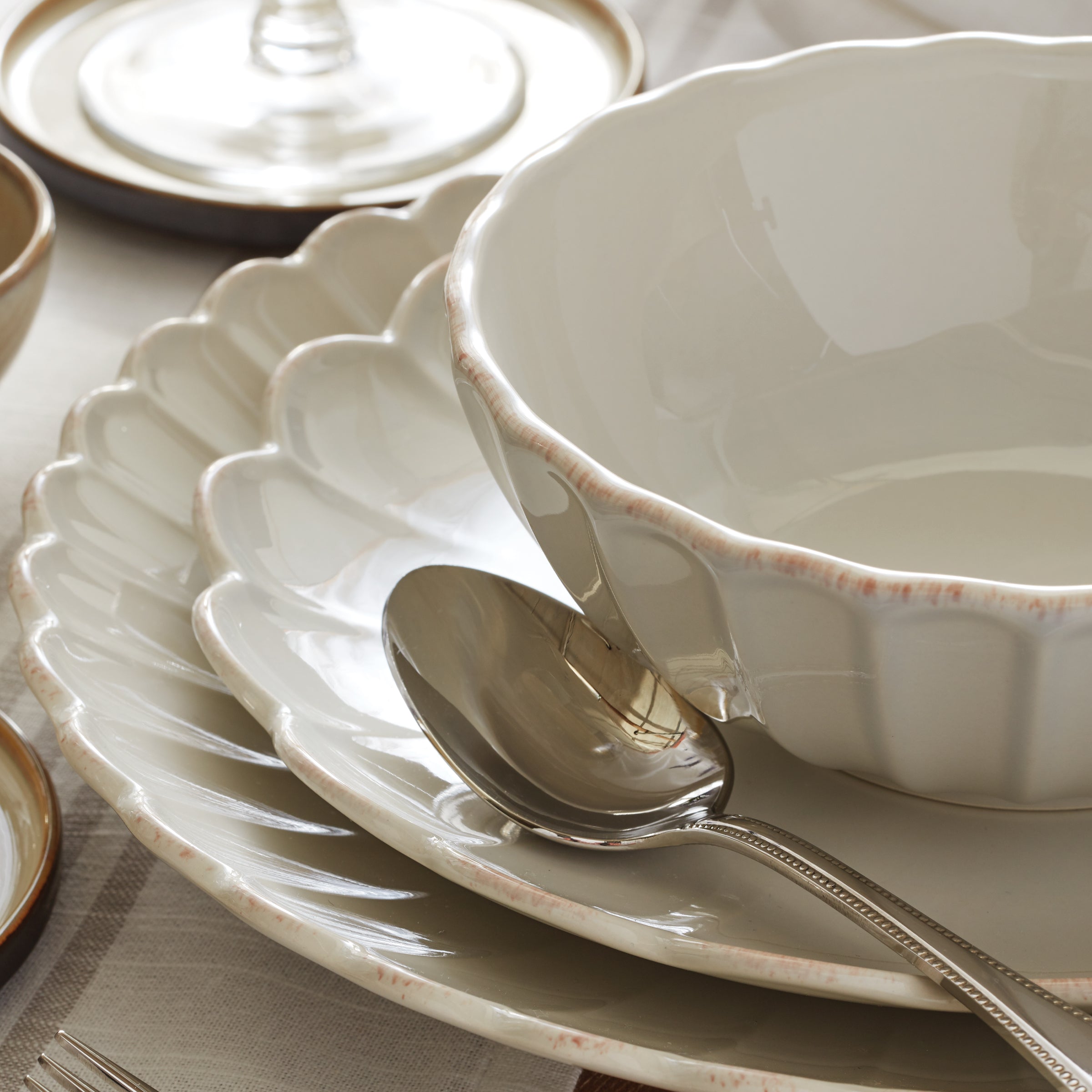 French Perle Scallop Accent Plates - Set of 4 - Image 13