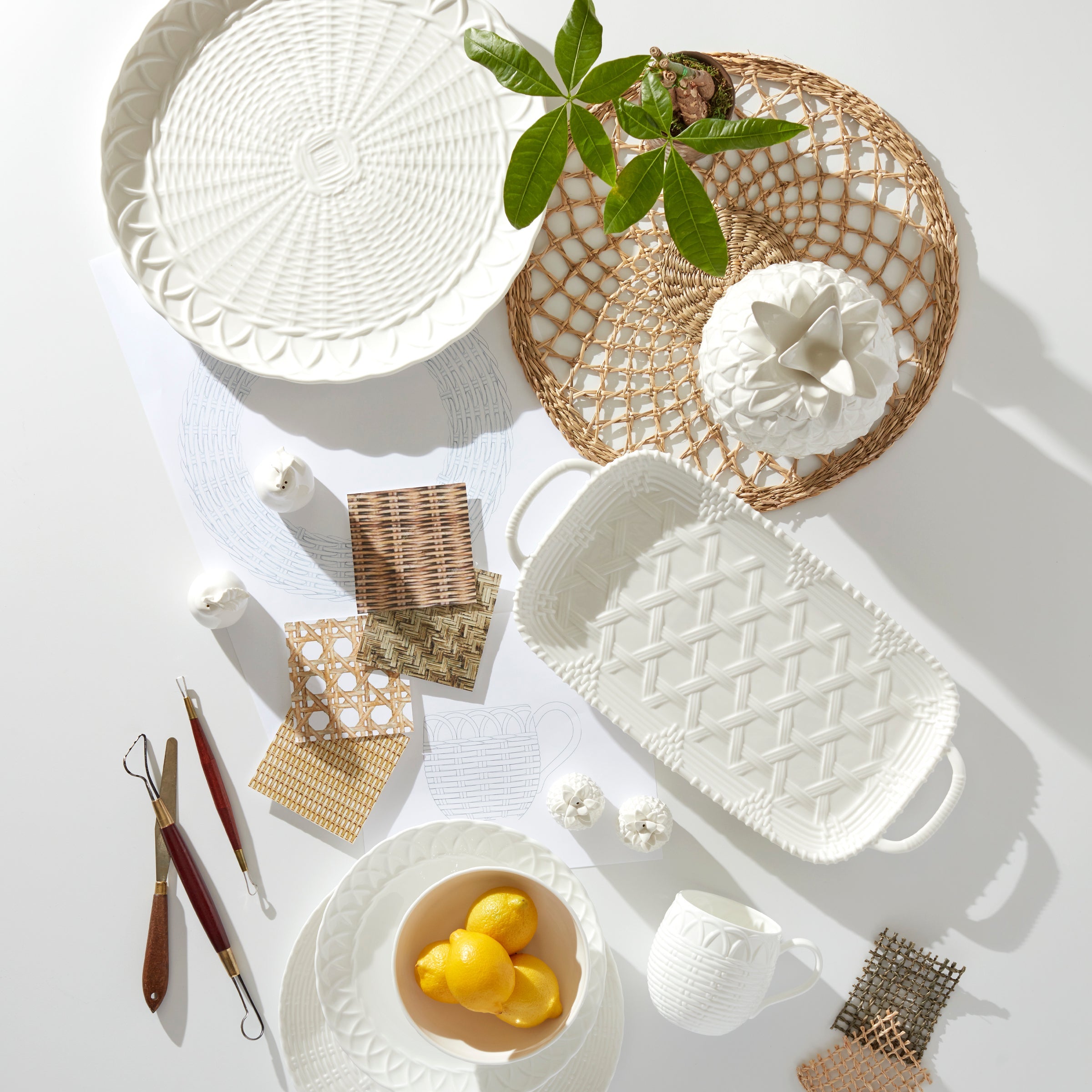 Wicker Creek Pineapple Salt & Pepper Set - Image 5