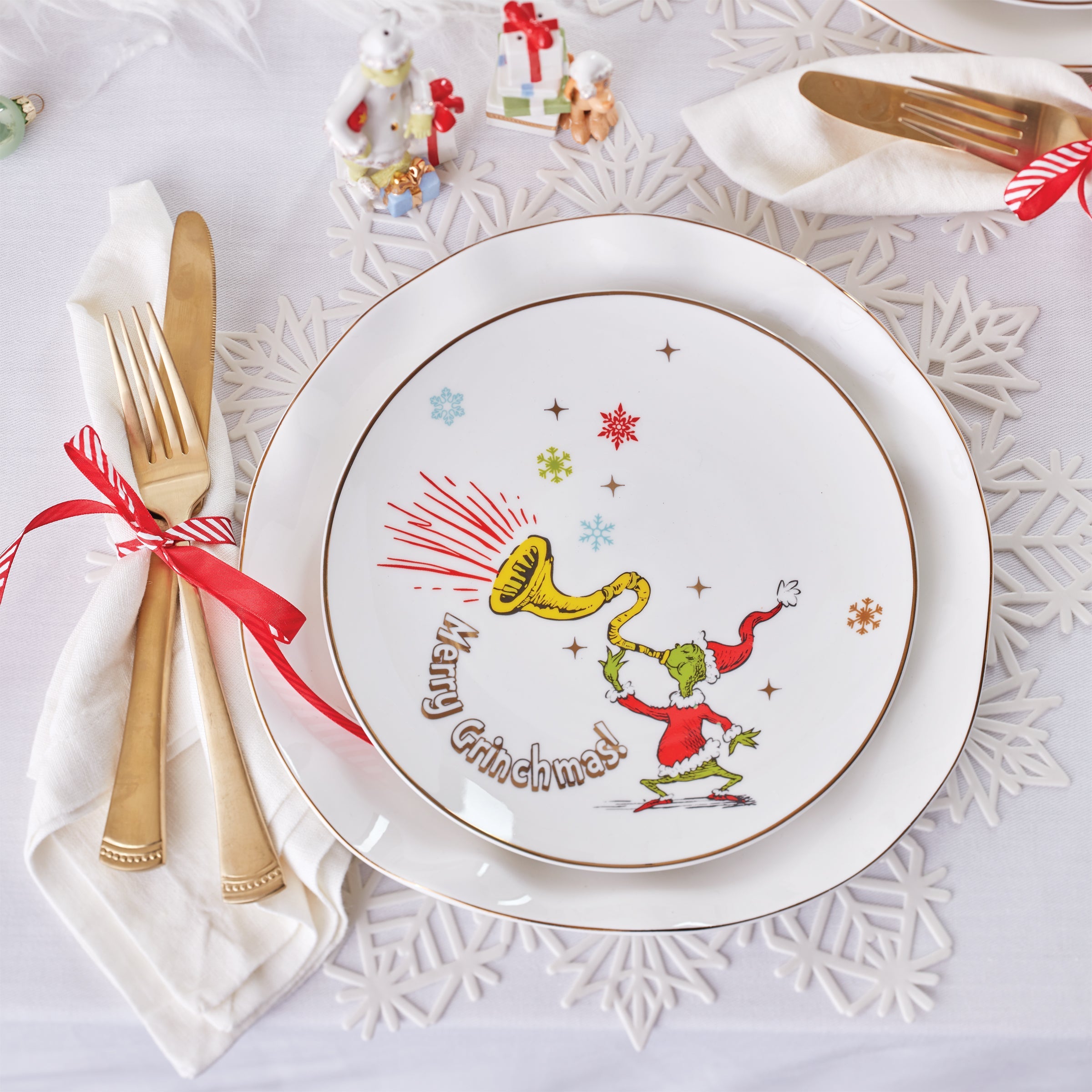 Merry Grinchmas Assorted Accent Plates - Set of 4 - Image 4