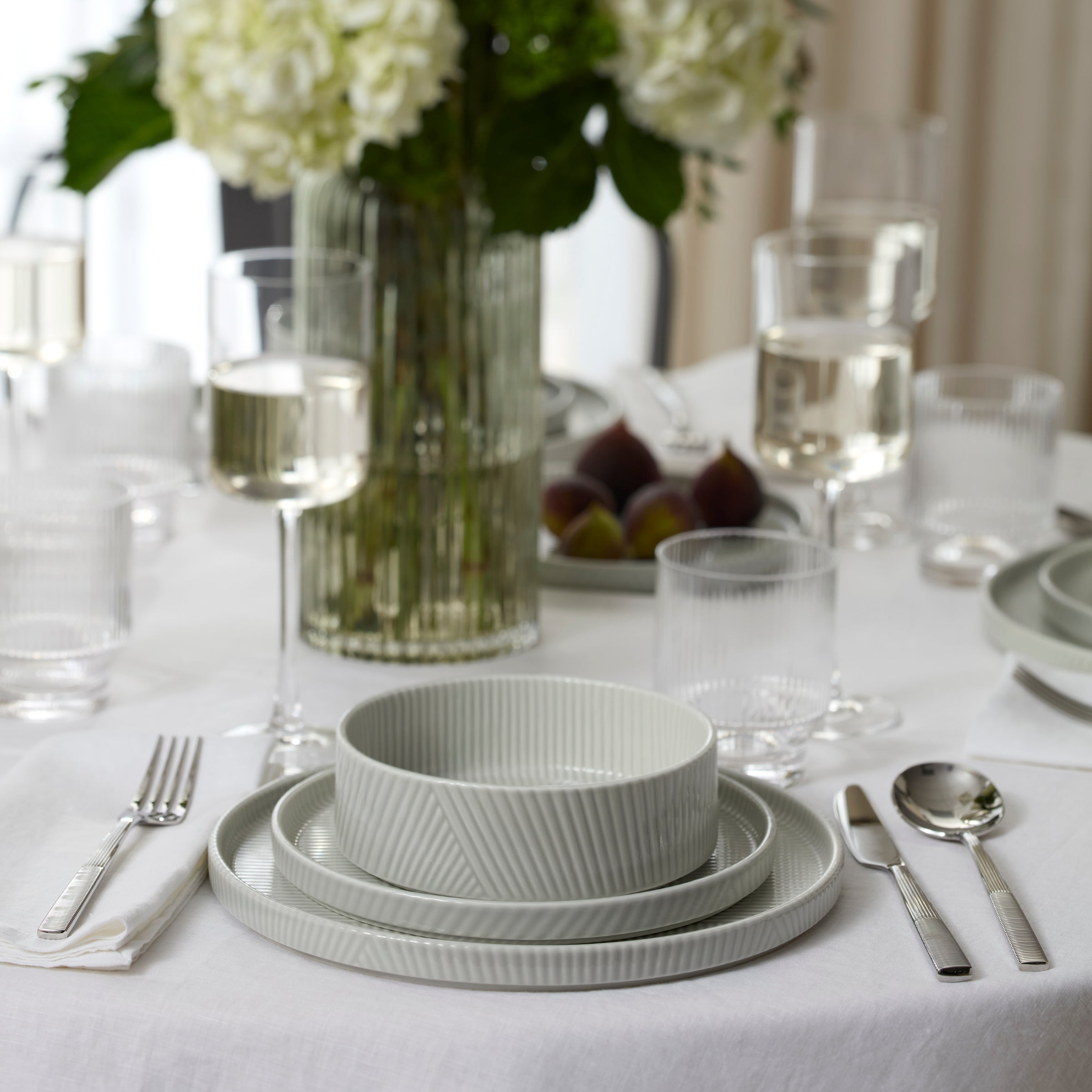 Modulus Vapor 16-Piece Dinnerware Set - Image 8