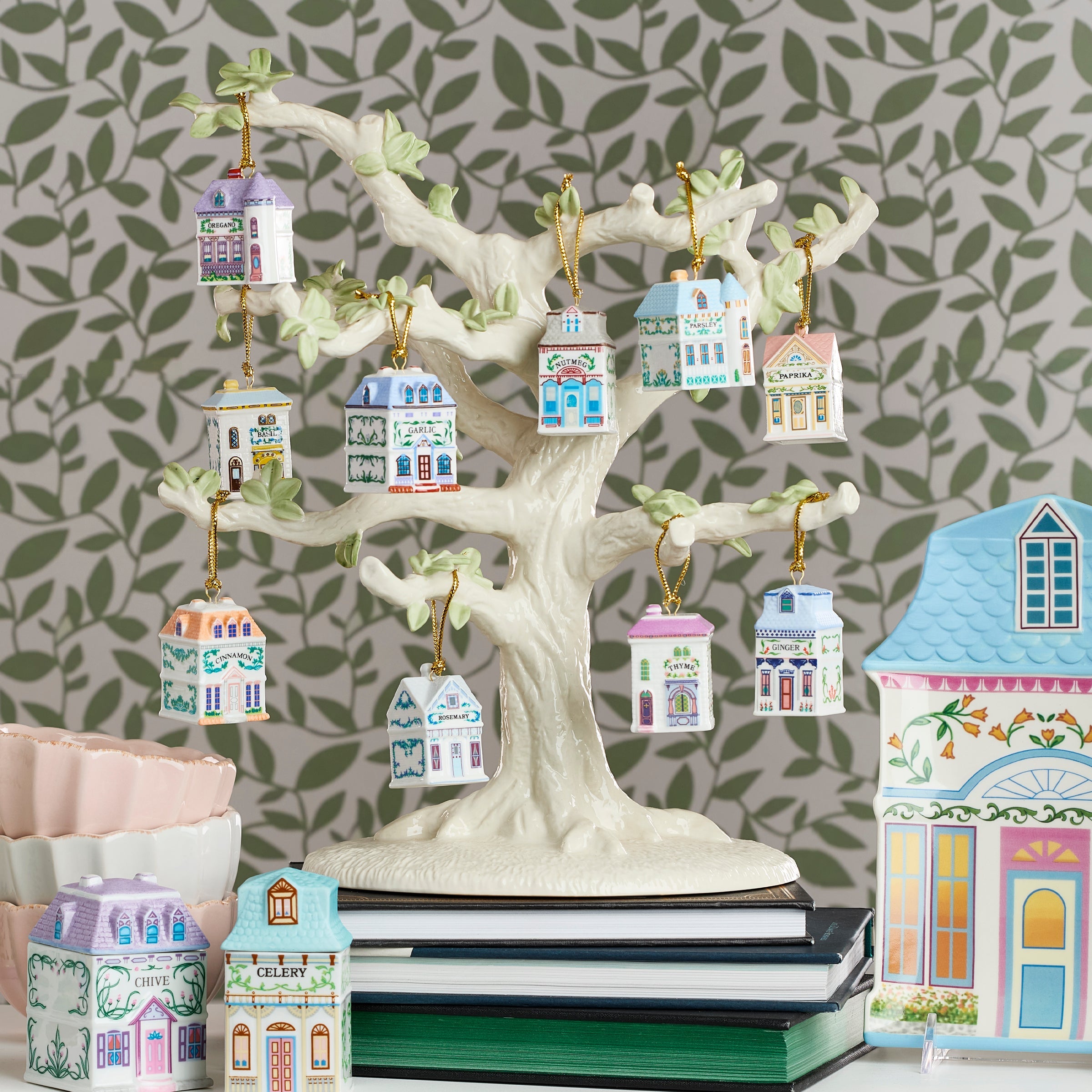 Lenox Village 10-Piece Ornament Set - Image 4