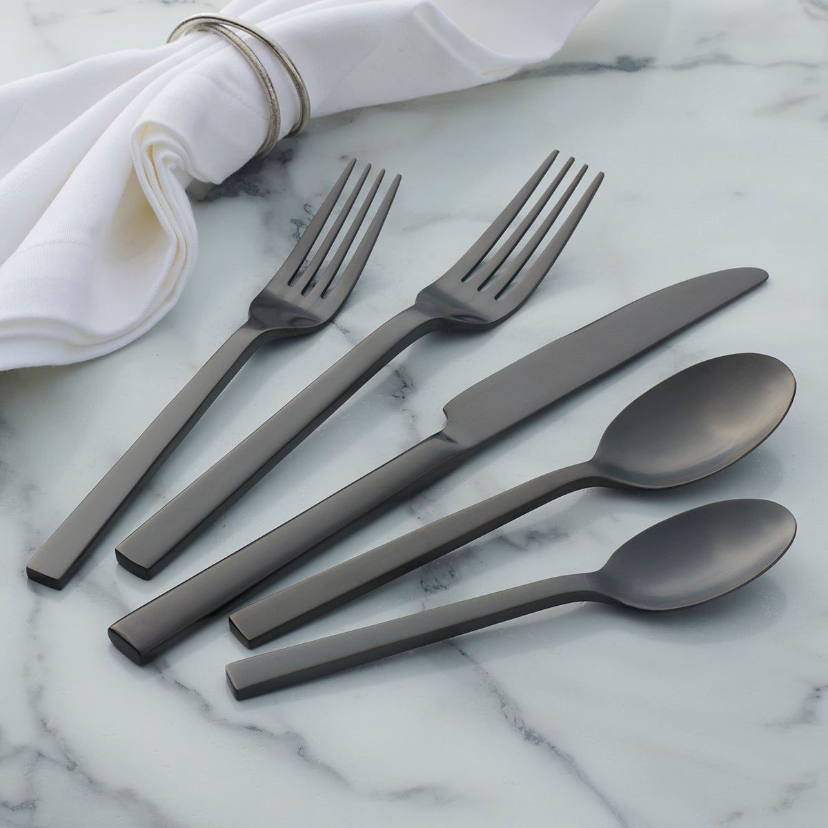 Chefs Table Midnight Matte 20 Piece Flatware Set - Image 2